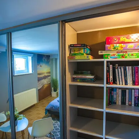 Miodowa Near By The - Orlowo شقة غدينيا