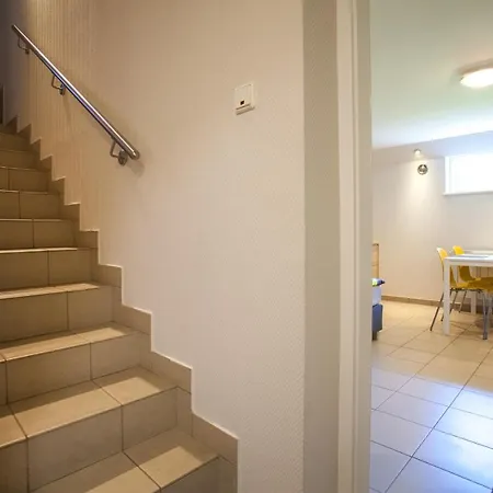 Miodowa Near By The - Orlowo *