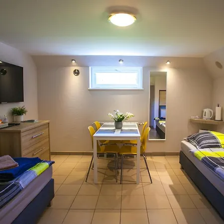 شقة Miodowa Near By The - Orlowo غدينيا