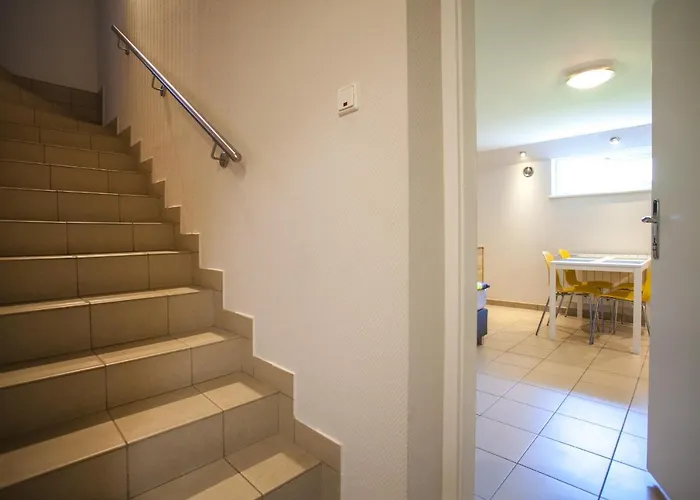 Miodowa Near By The - Orlowo *