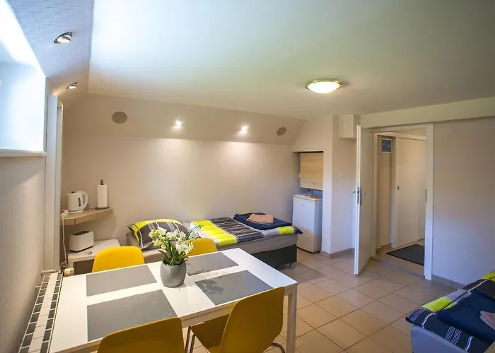 Miodowa Near By The - Orlowo * Гдыня