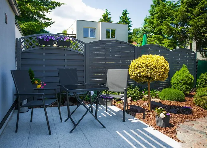 Miodowa Near By The - Orlowo *